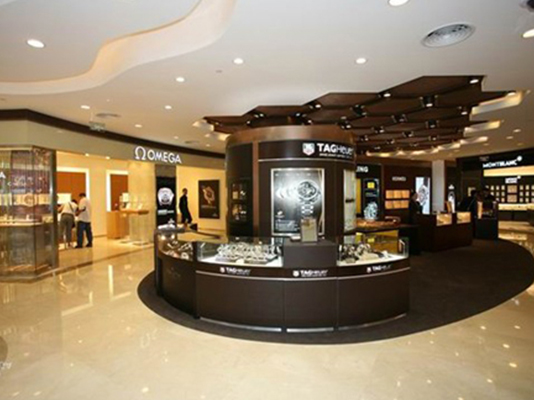 中免集团三亚免税店二期对外营业