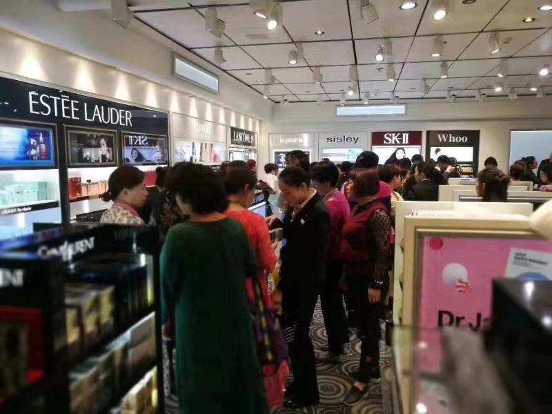 中免集团邮轮免税店开业1.jpg